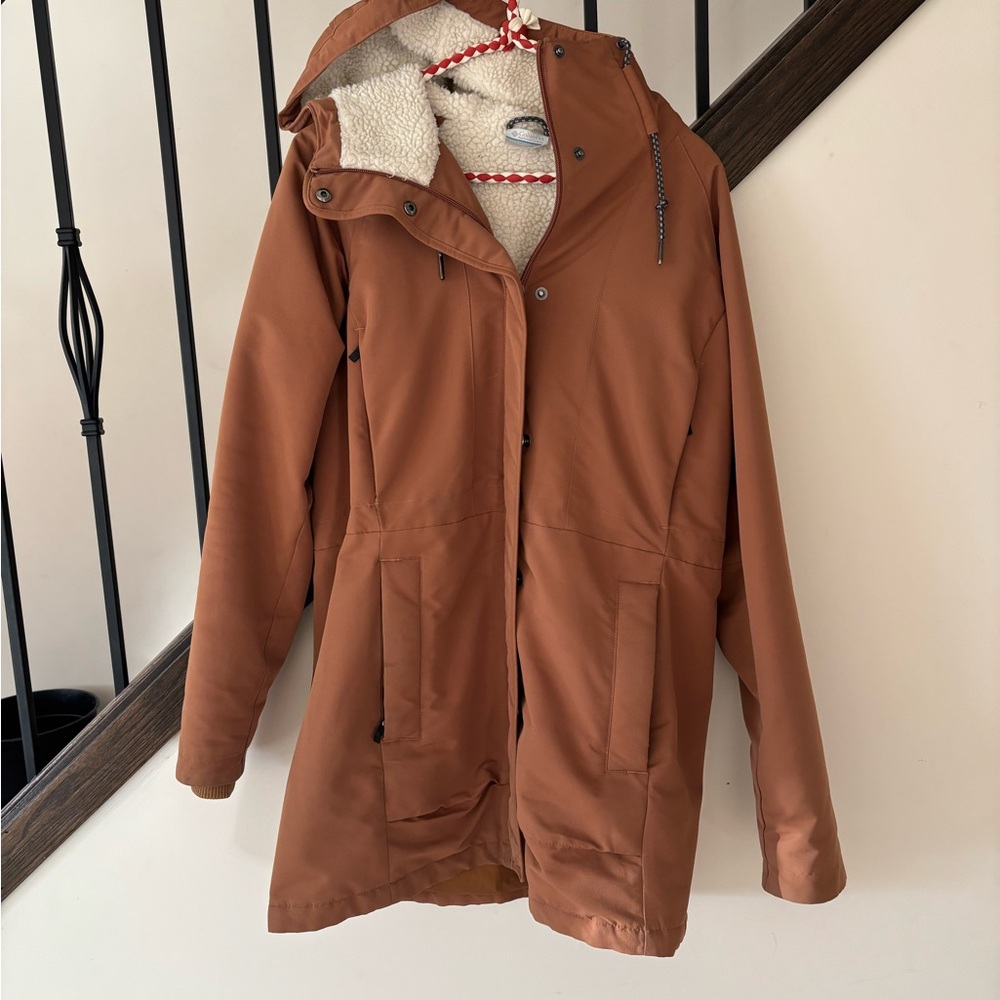 Columbia Women's Tan Hooded Winter  Jacket
